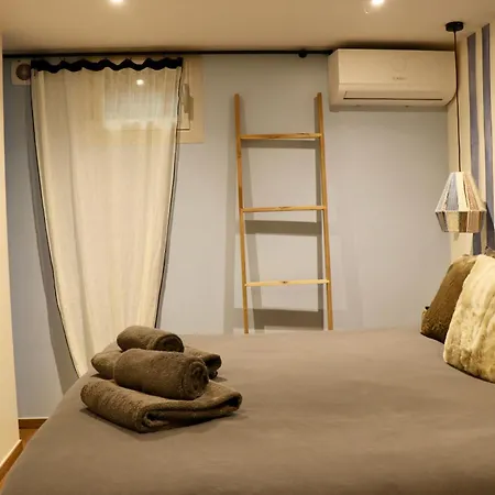 Sublime St Tropez 3 Bedrooms Pool